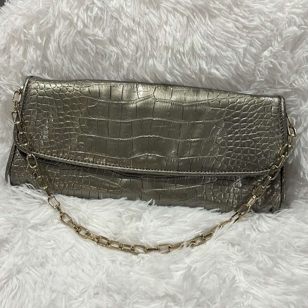Ann Taylor LOFT Faux Alligator Clutch Pewter Metallic Chain Strap Evening Bag - Picture 3 of 11